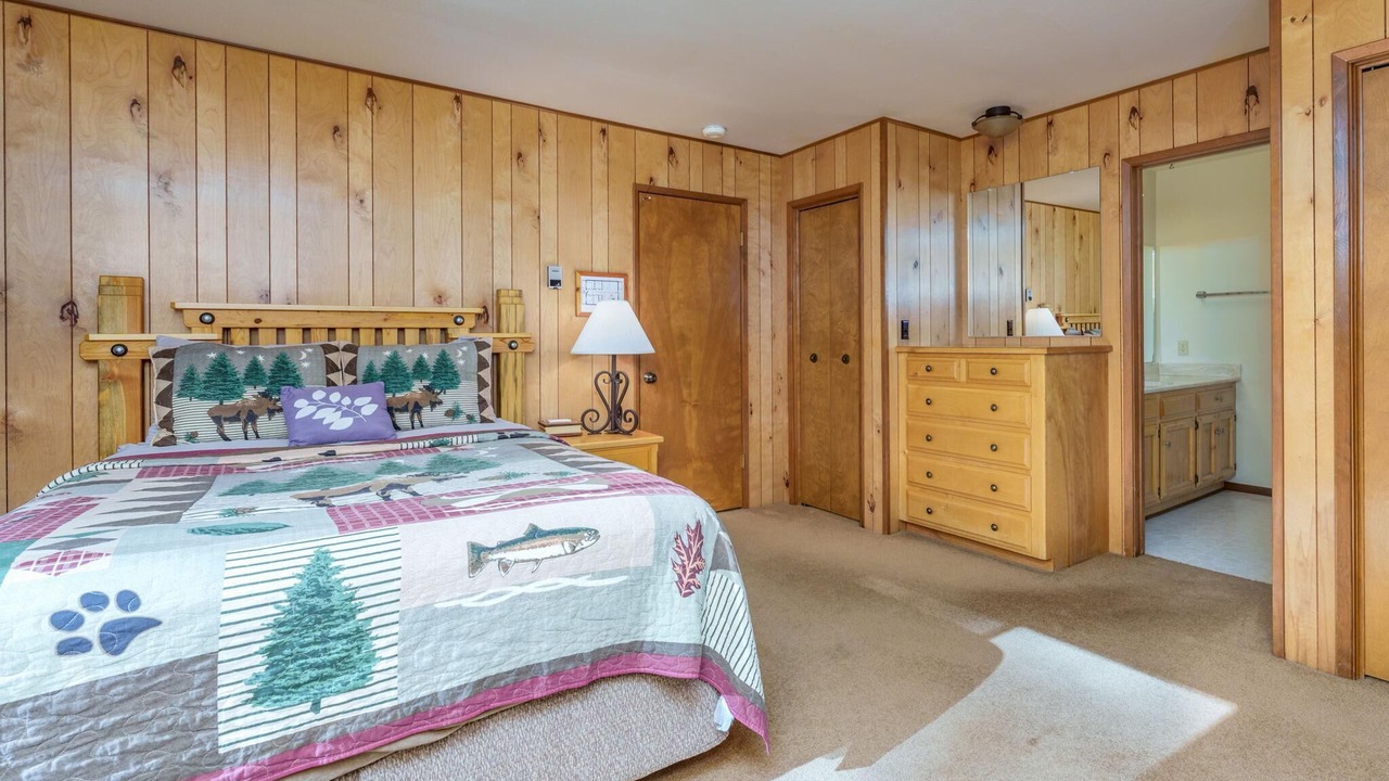 Photo of Bedroom in Yosemite West