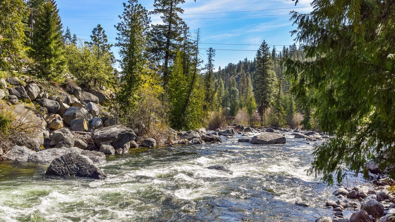 Photo of Others in Leavenworth
