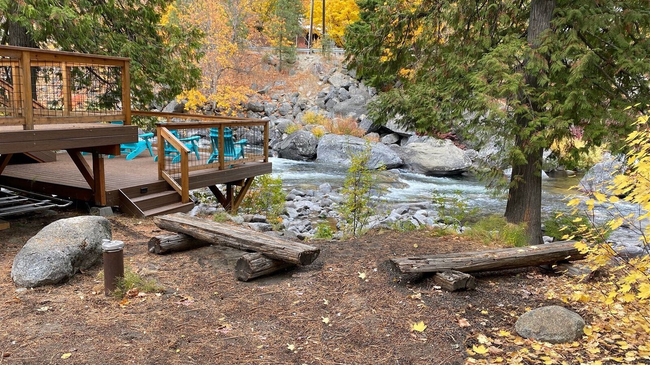 Photo of Others in Leavenworth