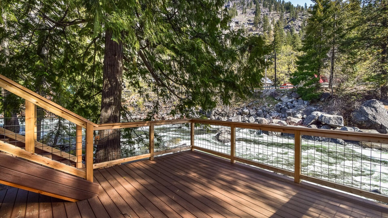 Photo of Others in Leavenworth