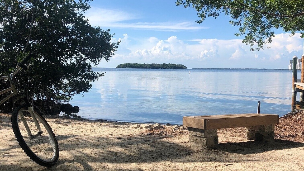 Photo of Others in Rock Harbor