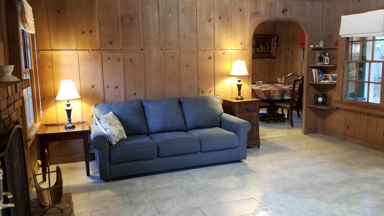 Photo of Livingroom in Pacific Grove