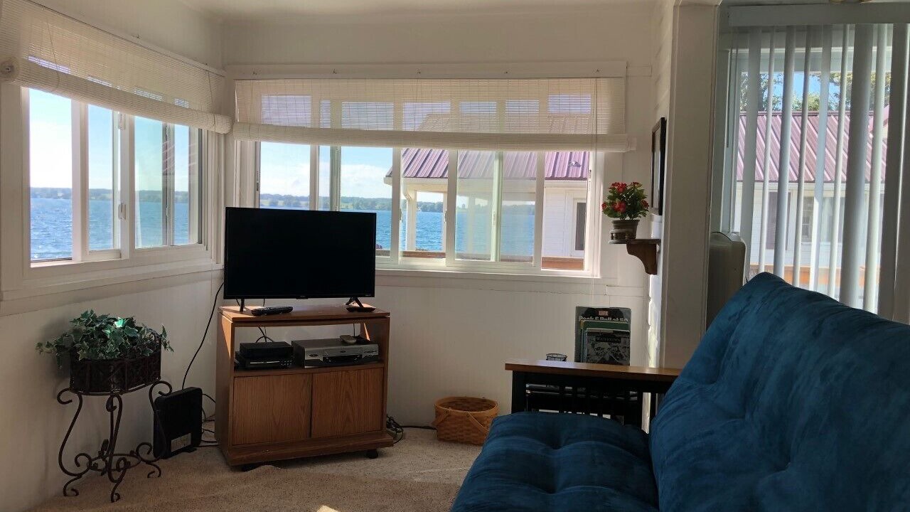 Photo of Bedroom in Cape Vincent
