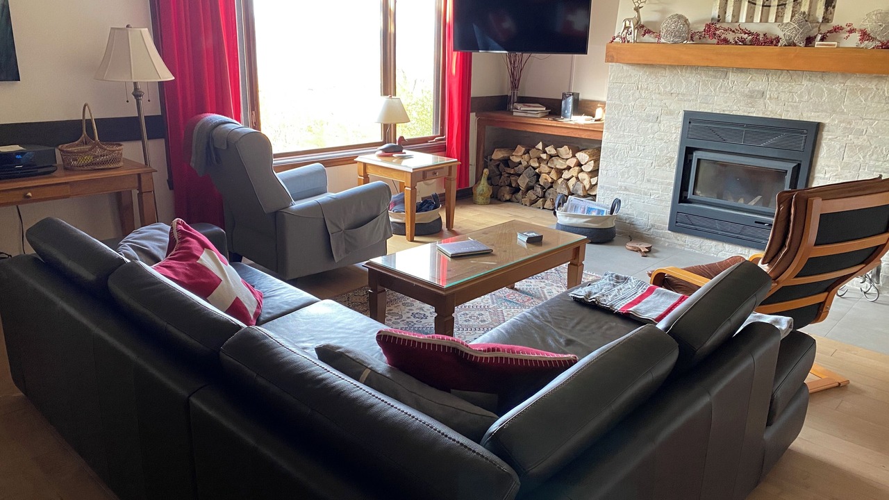 Photo of Livingroom in Mont-Tremblant