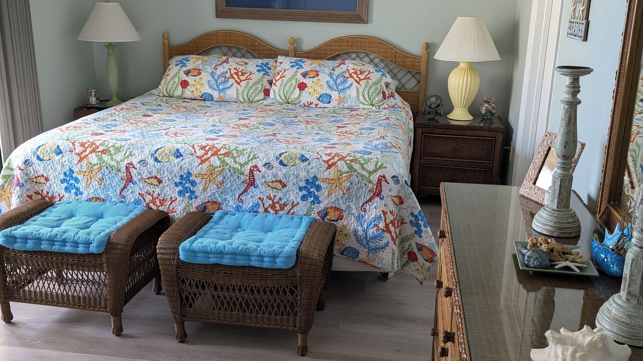 Photo of Bedroom in Indian Beach