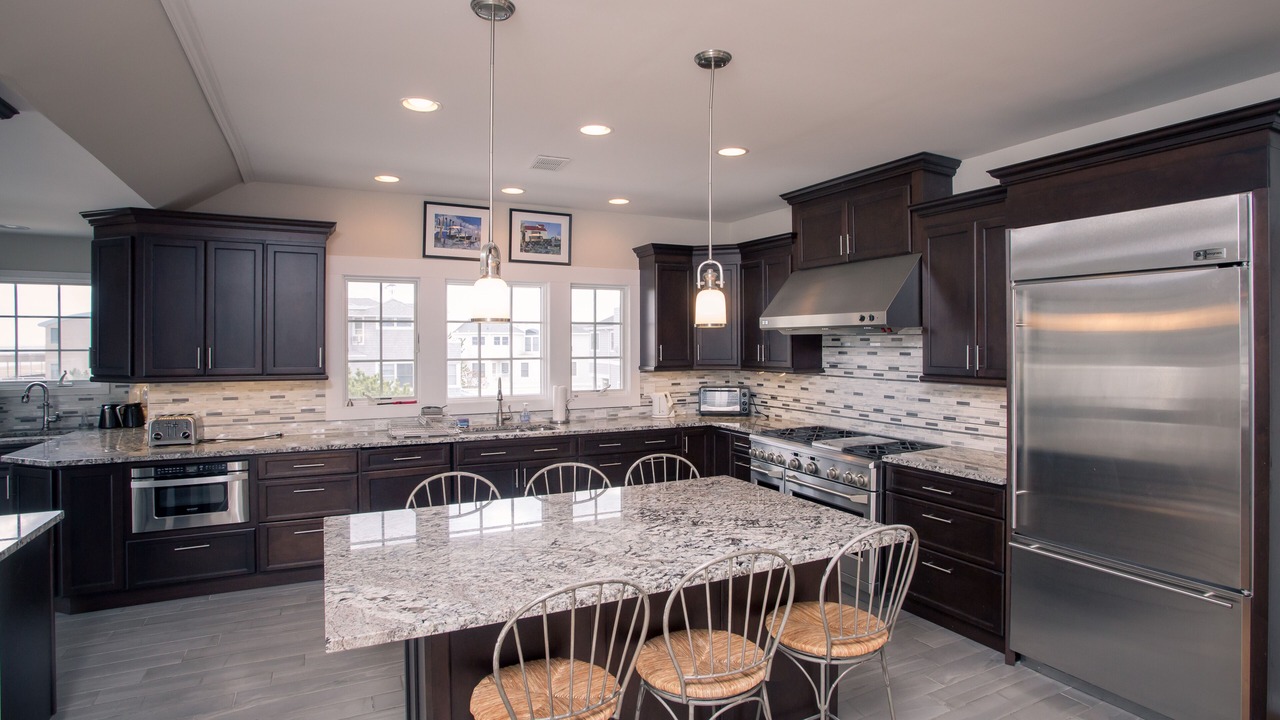 Photo of Others in Loveladies