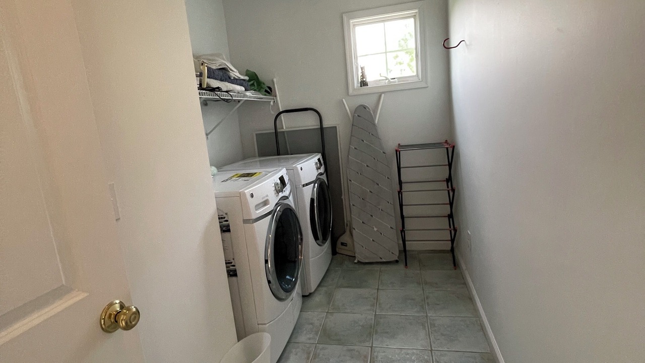 Photo of Bedroom in Loveladies