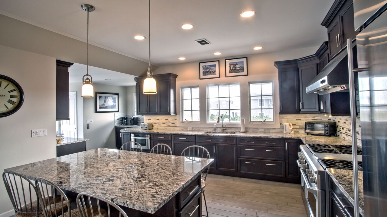 Photo of Others in Loveladies