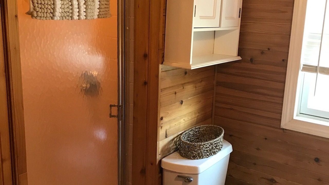 Photo of Bathroom in Point Judith