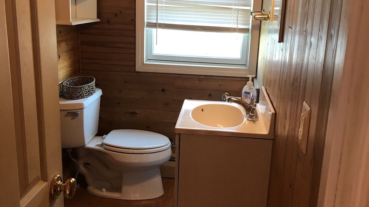 Photo of Bathroom in Point Judith
