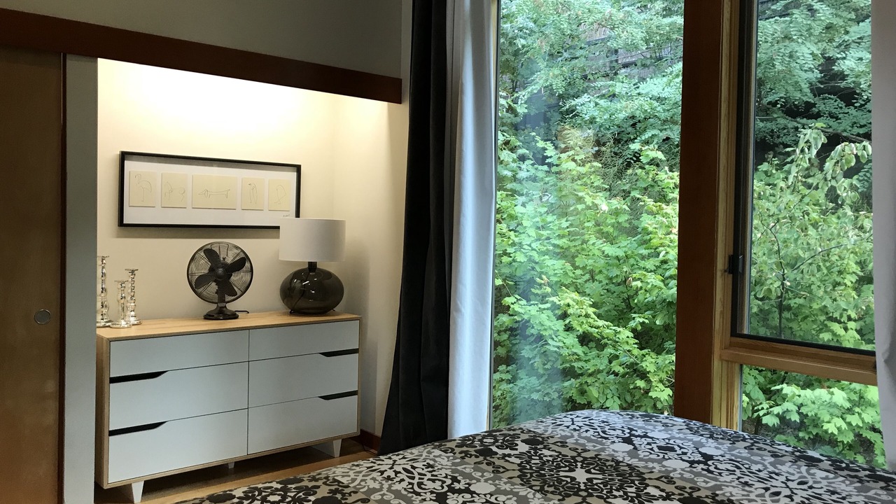 Photo of Bedroom in Hood River