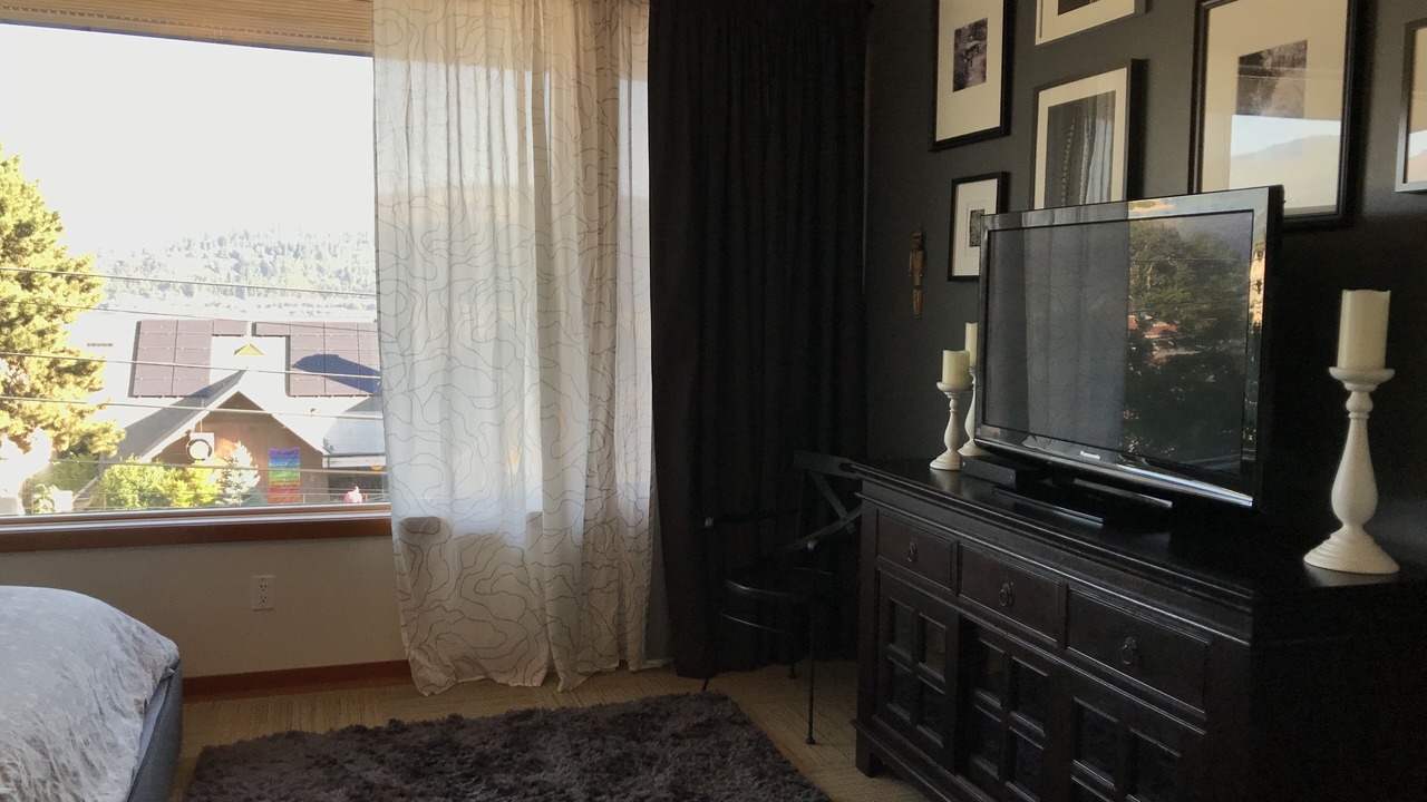 Photo of Bedroom in Hood River