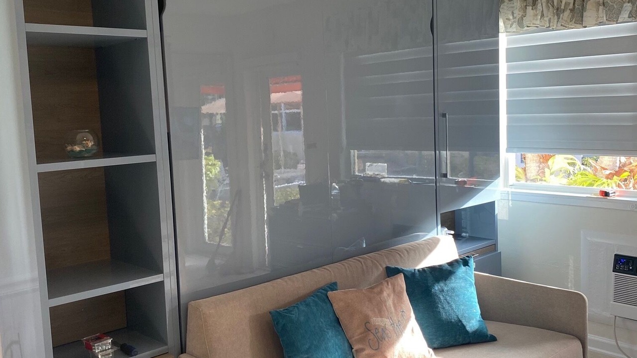 Photo of Livingroom in Hollywood