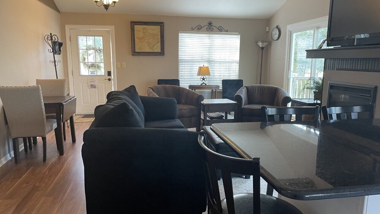 Photo of Bedroom in Pottsboro