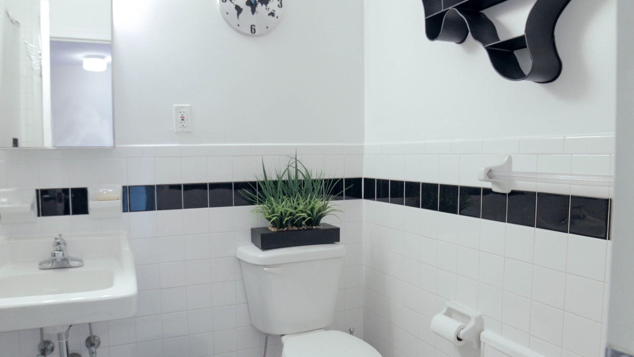 Photo of Bathroom in Bedford-Stuyvesant
