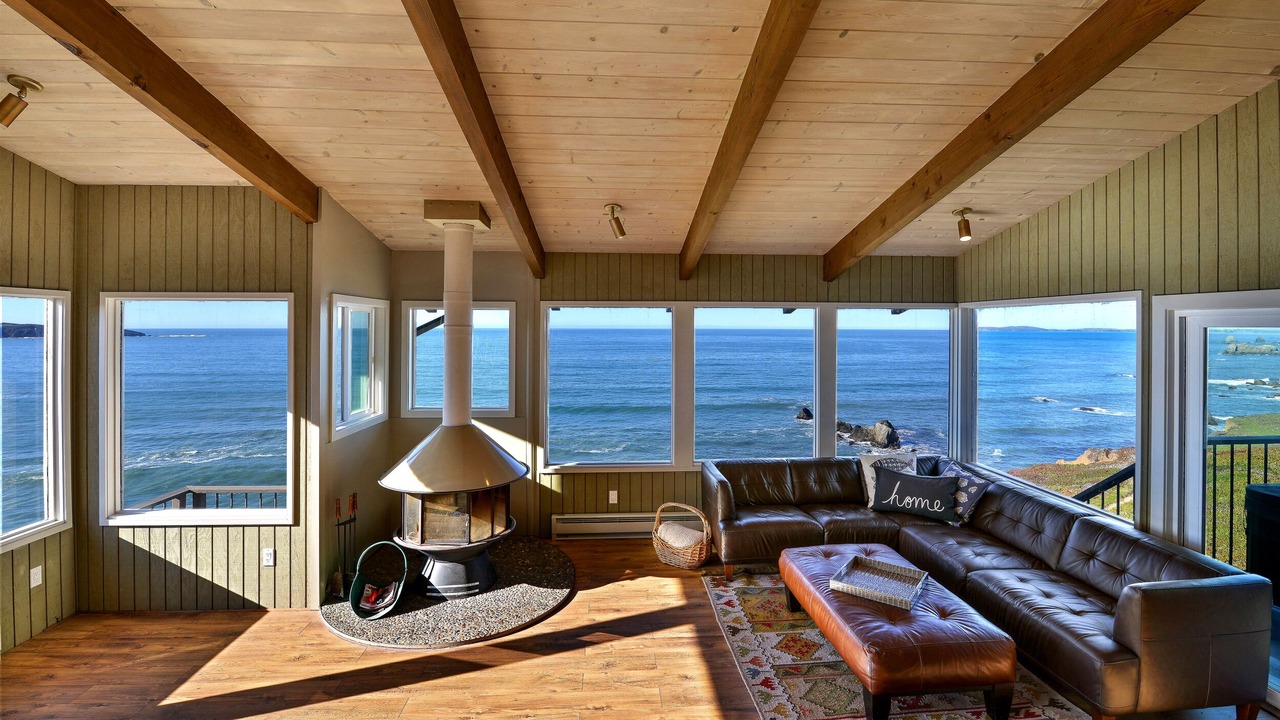 Photo of Bedroom in Dillon Beach