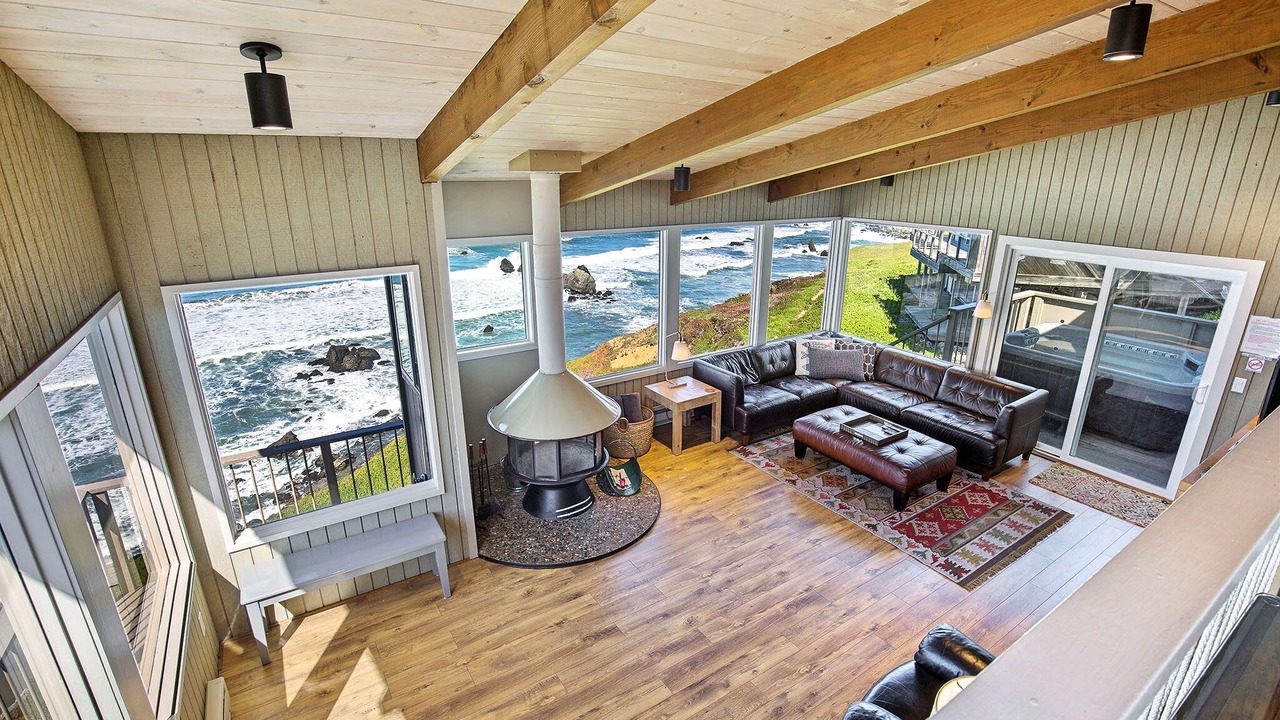 Photo of Bedroom in Dillon Beach