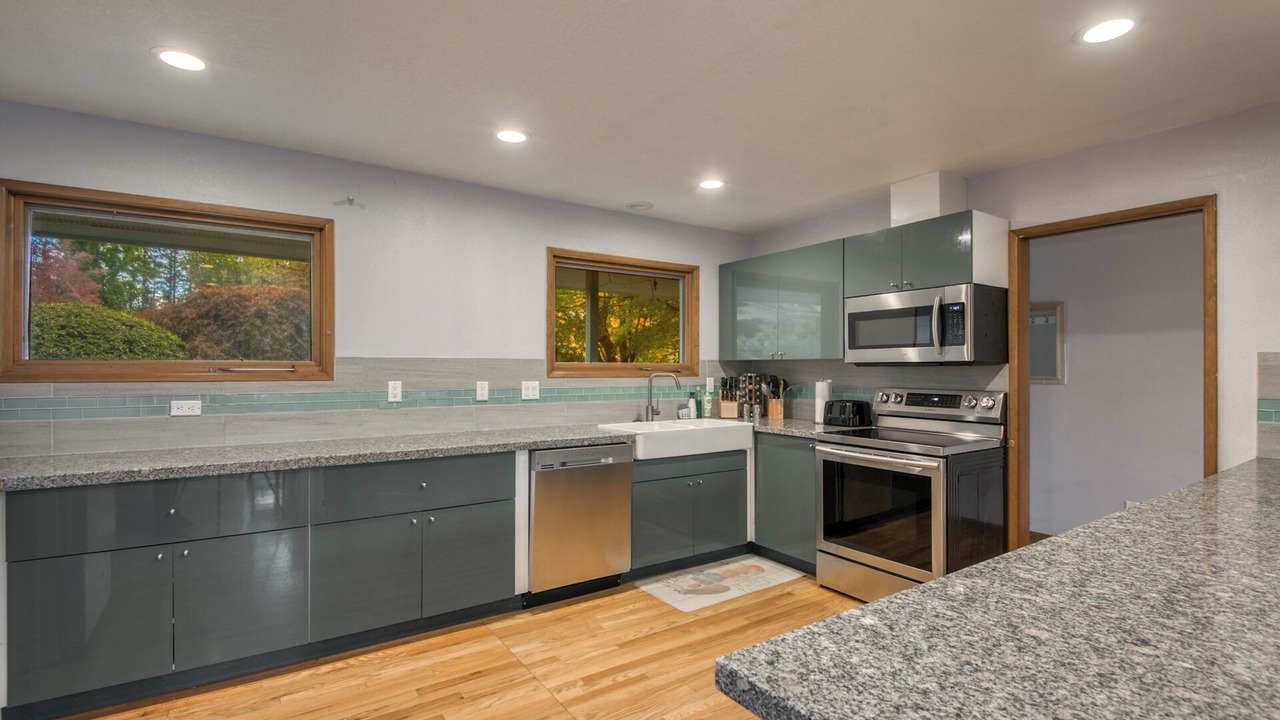 Photo of Kitchen in West Haven-Sylvan