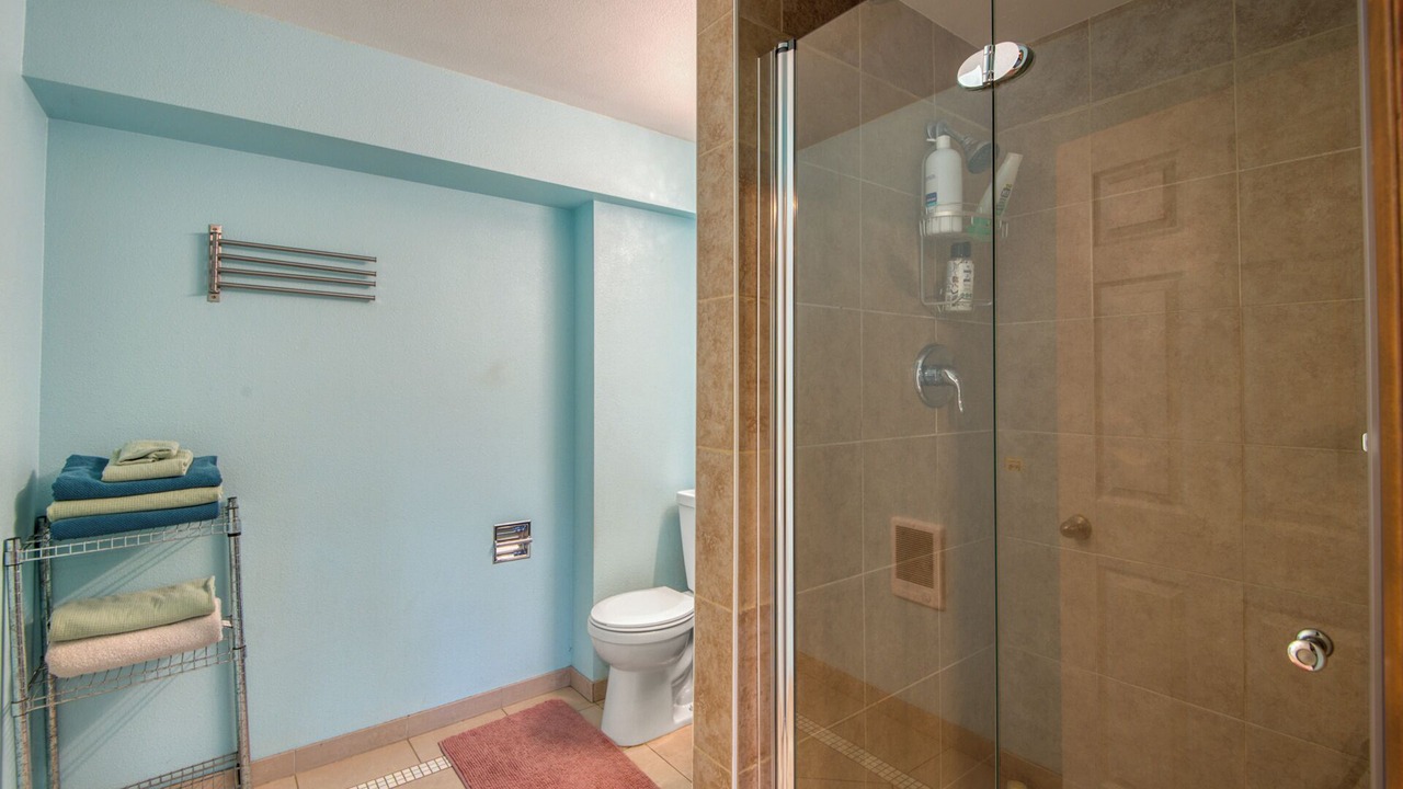 Photo of Bathroom in West Haven-Sylvan