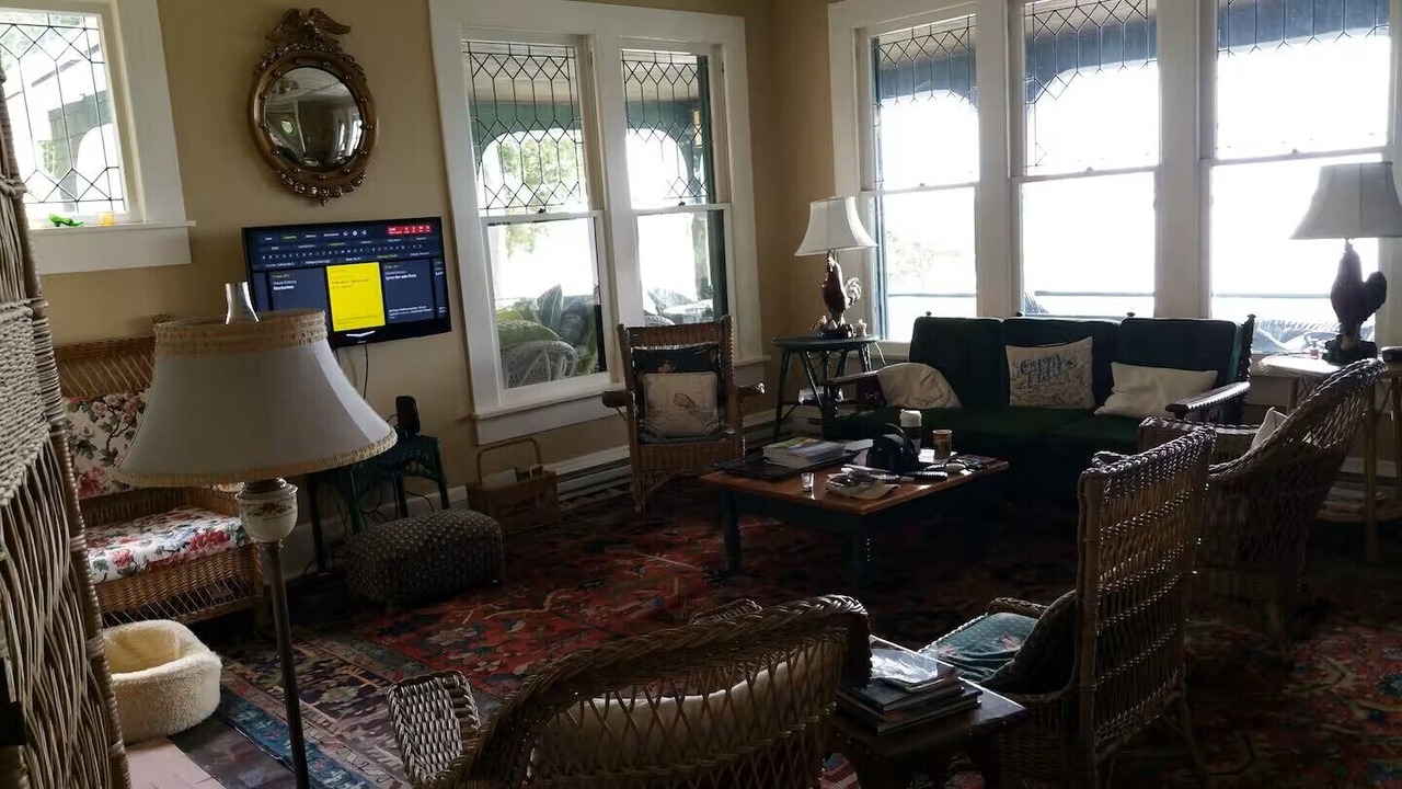 Photo of Livingroom in Mackinac Island