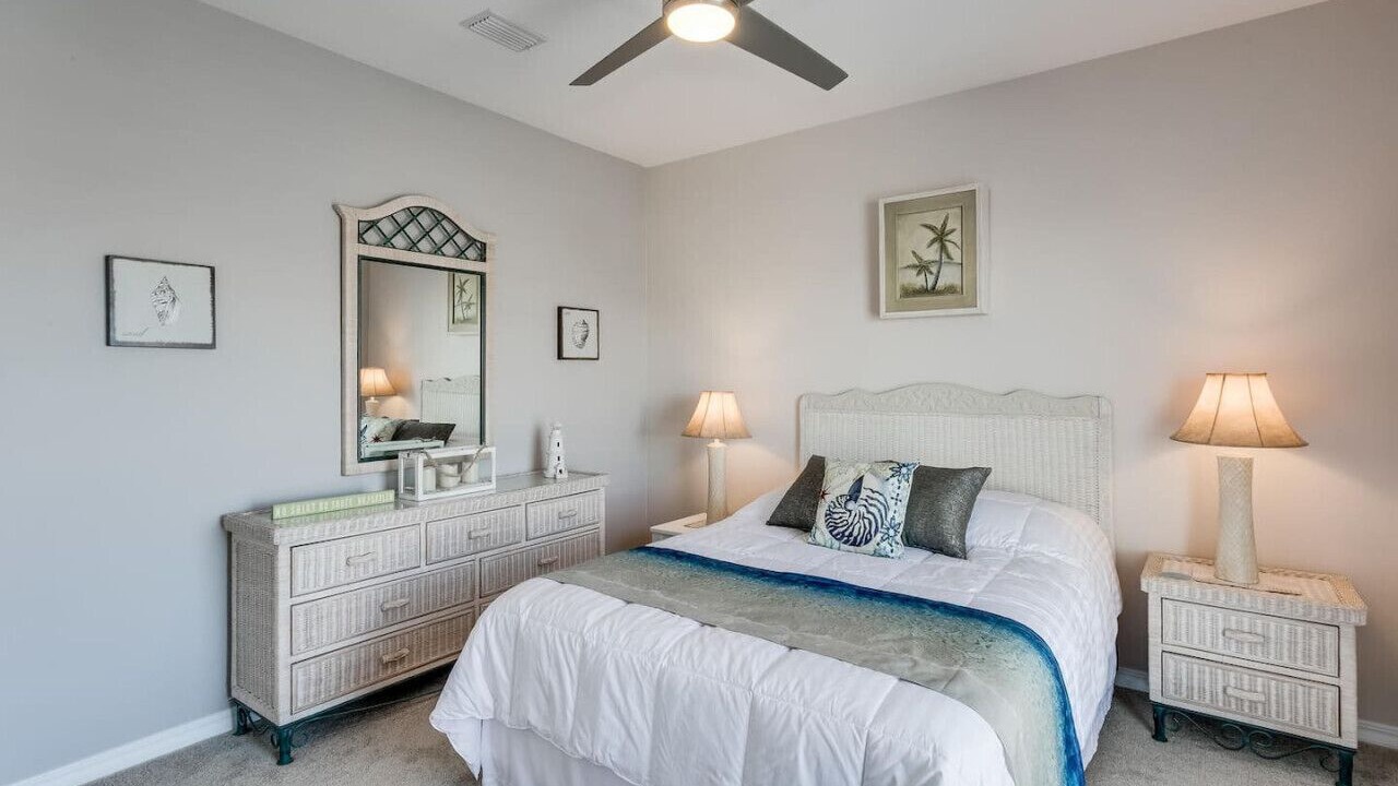 Photo of Bedroom in Navarre Beach