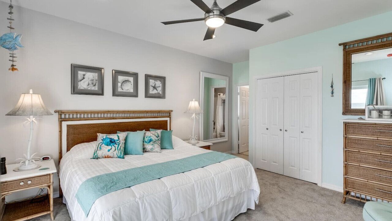 Photo of Bedroom in Navarre Beach