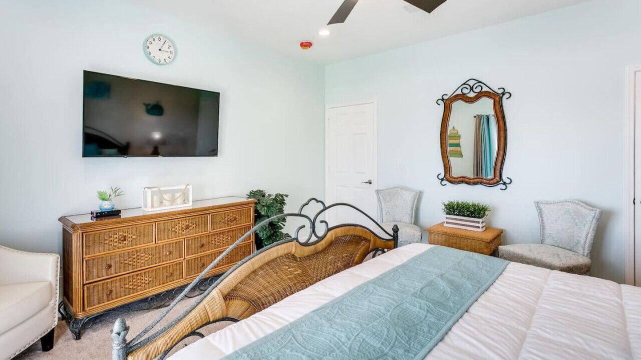 Photo of Bedroom in Navarre Beach