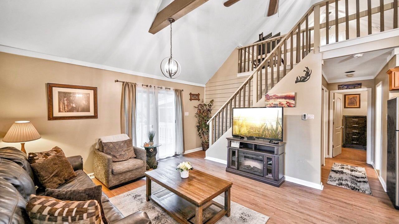 Photo of Livingroom in Albrightsville