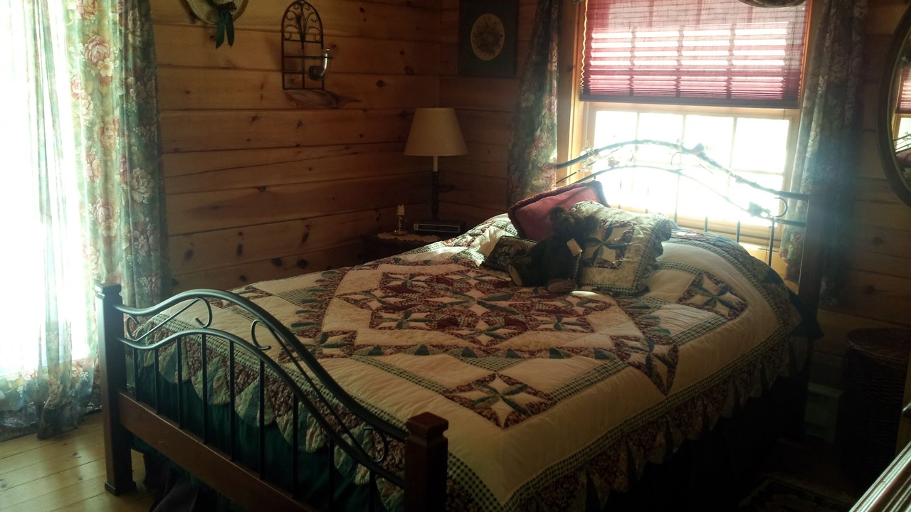 Photo of Bedroom in Washington Island