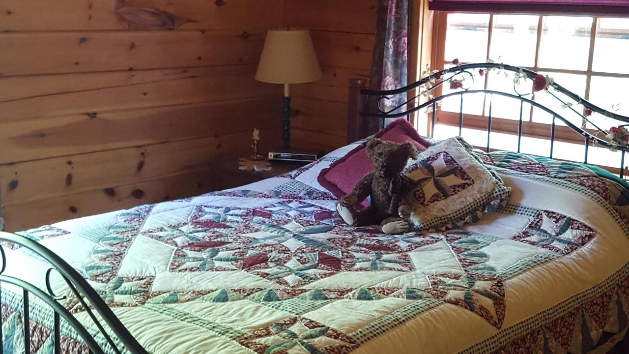 Photo of Bedroom in Washington Island