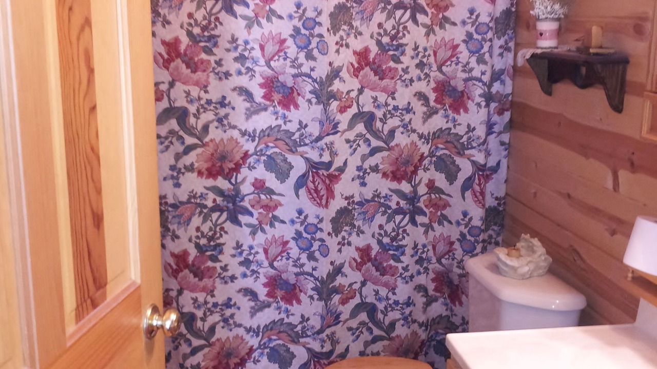 Photo of Bathroom in Washington Island