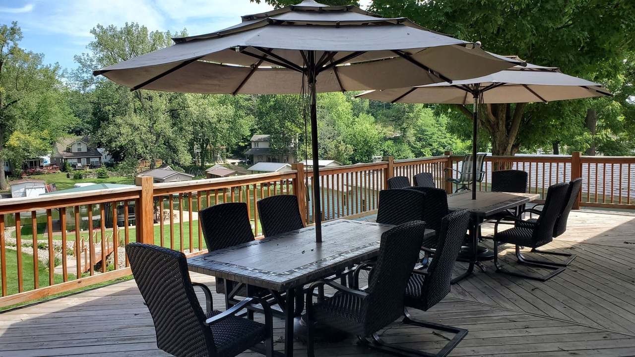 Photo of Others in Monticello