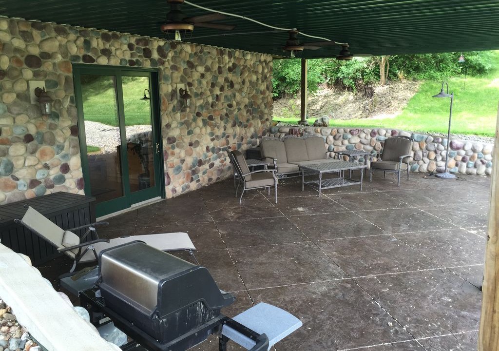 Photo of Others in Monticello