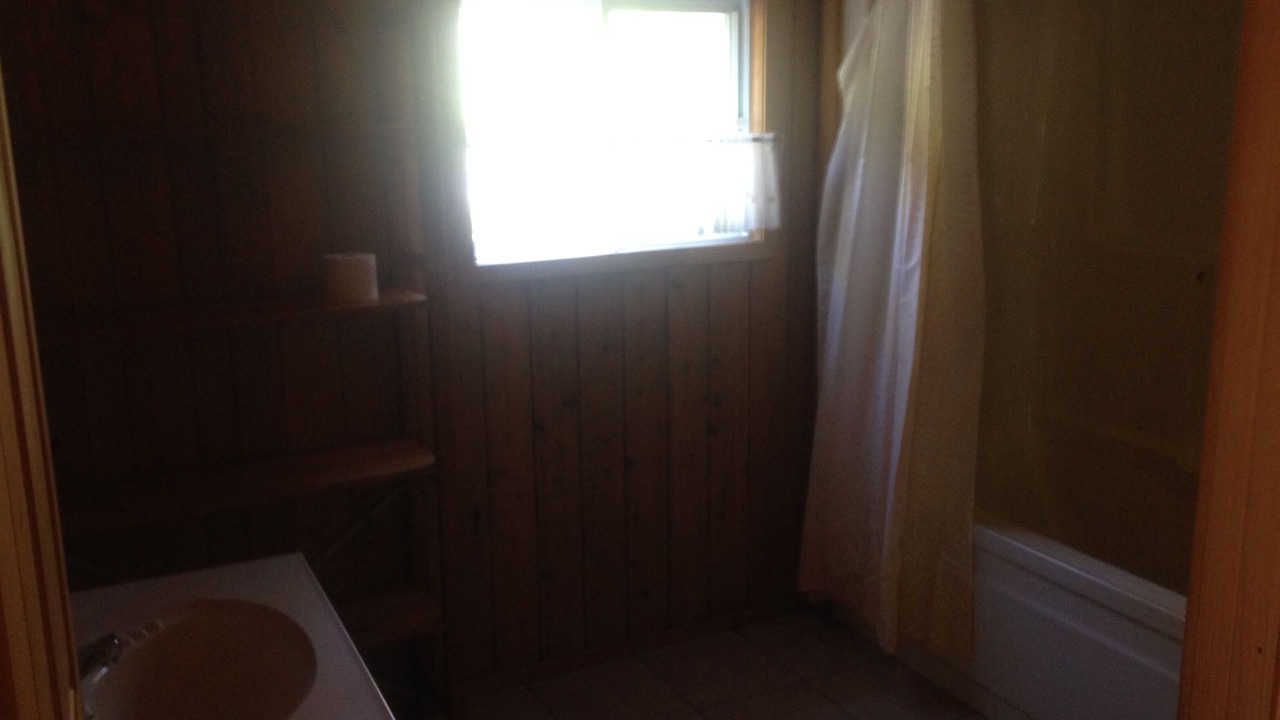 Photo of Bathroom in Manitoulin District