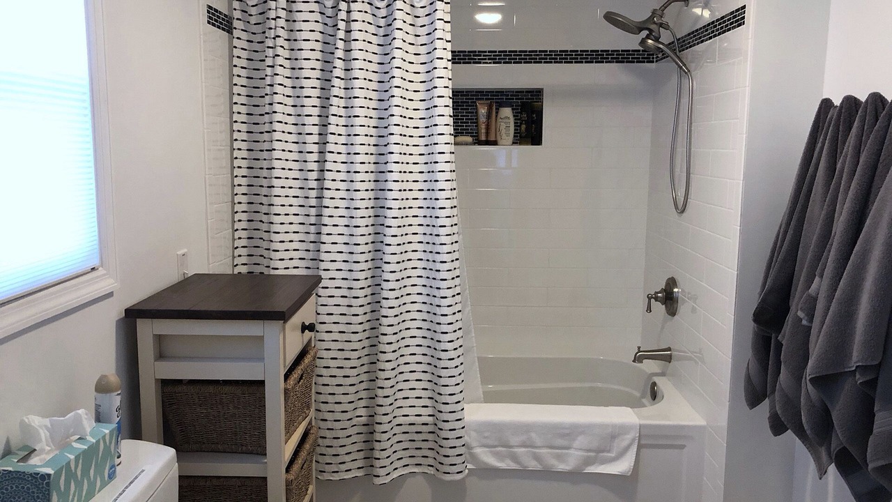 Photo of Bathroom in Holden Beach