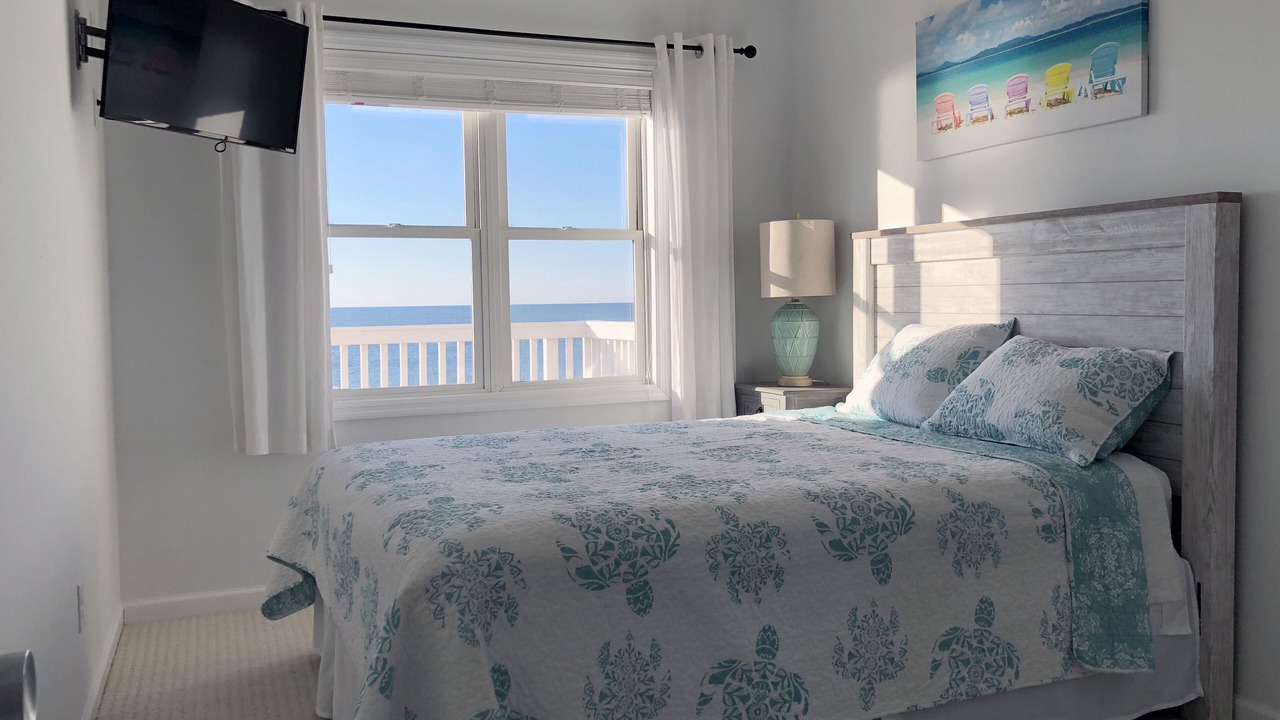 Photo of Bedroom in Holden Beach