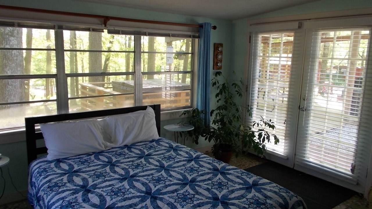 Photo of Bedroom in Caddo Gap