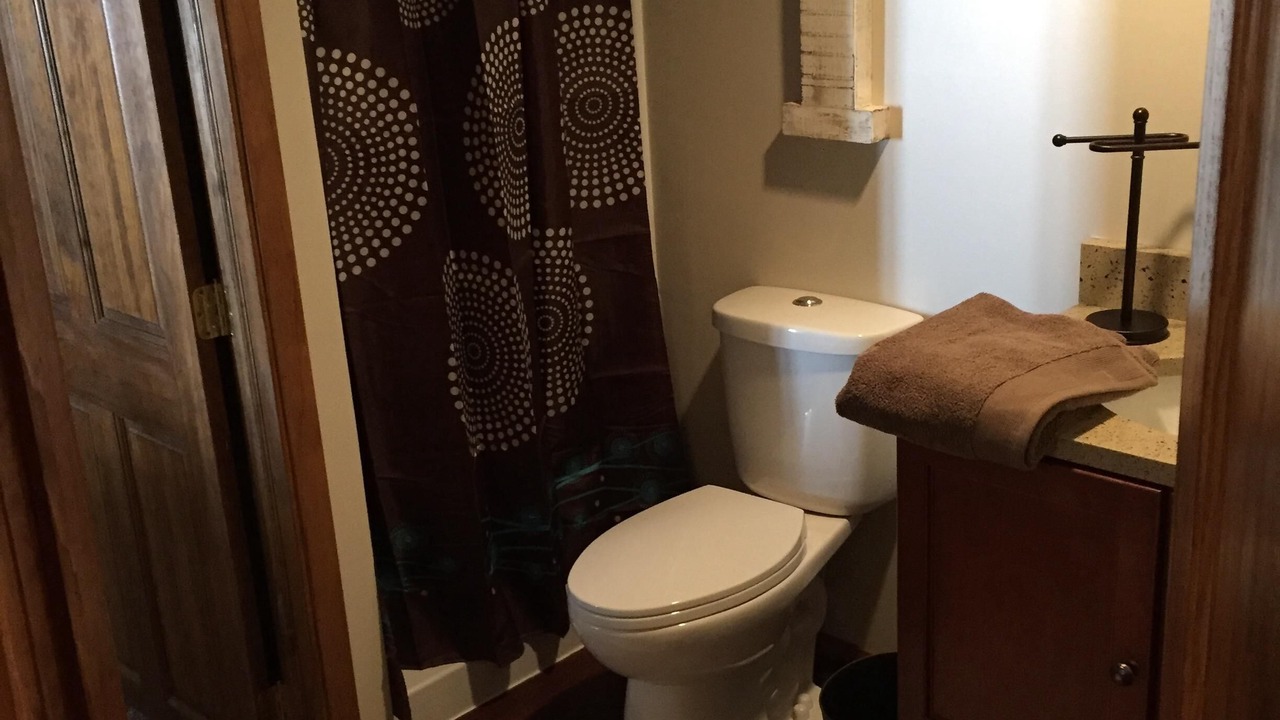 Photo of Bathroom in Ventura