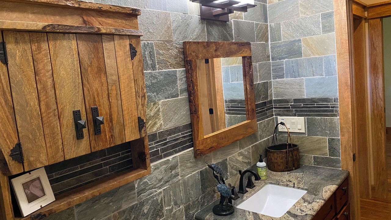 Photo of Bathroom in Royal Hawaiian Estates