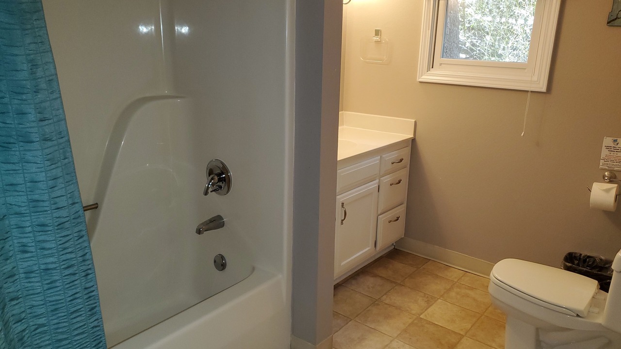 Photo of Bathroom in Lost Bridge Village