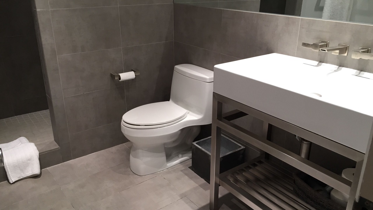 Photo of Bathroom in Maili