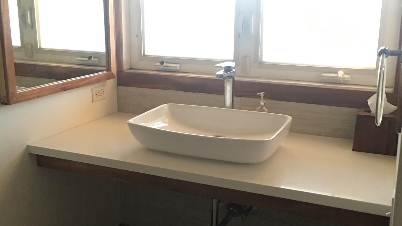 Photo of Bathroom in Maili