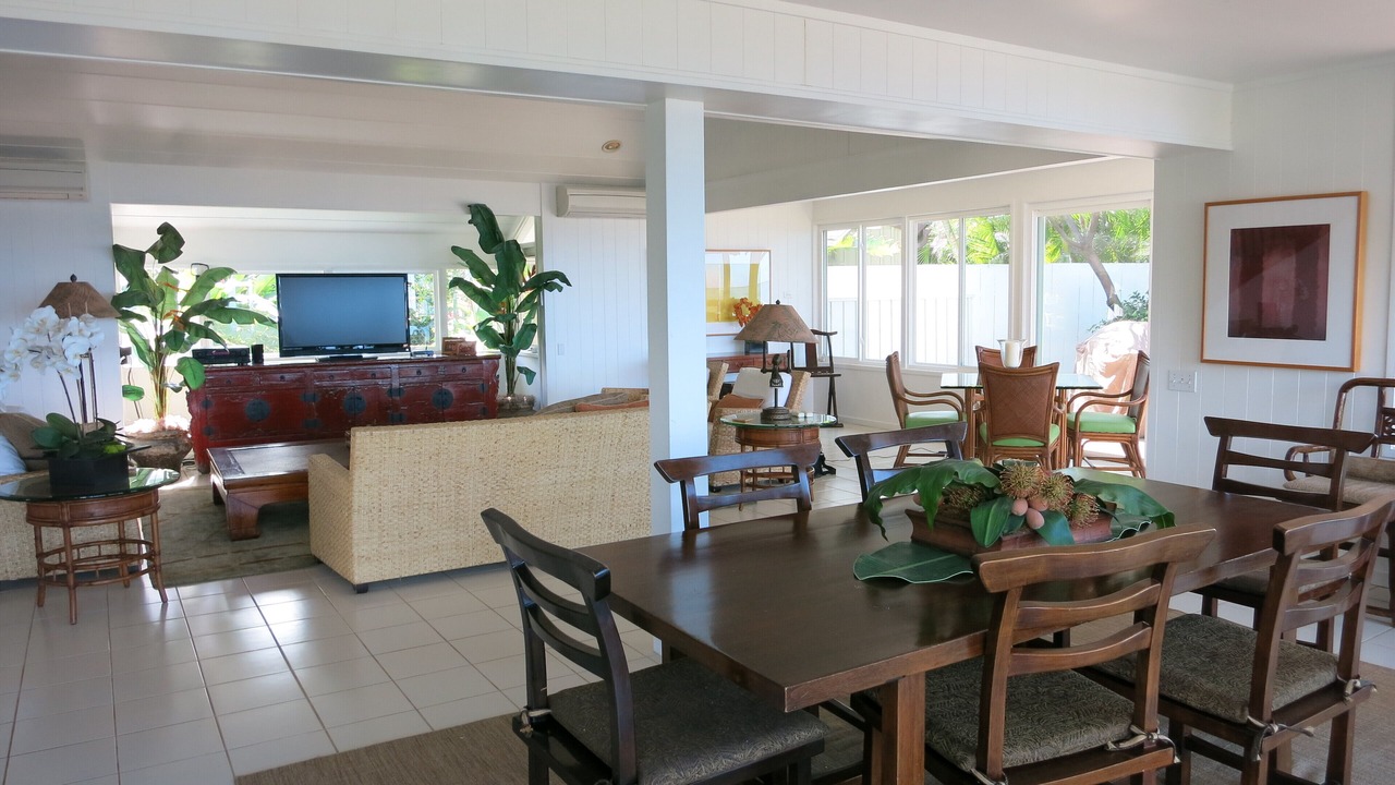 Photo of Others in Maili