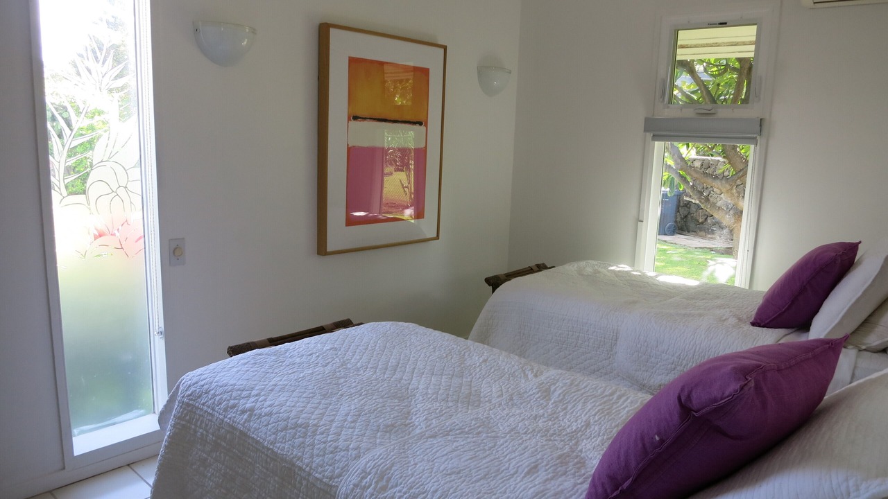 Photo of Others in Maili