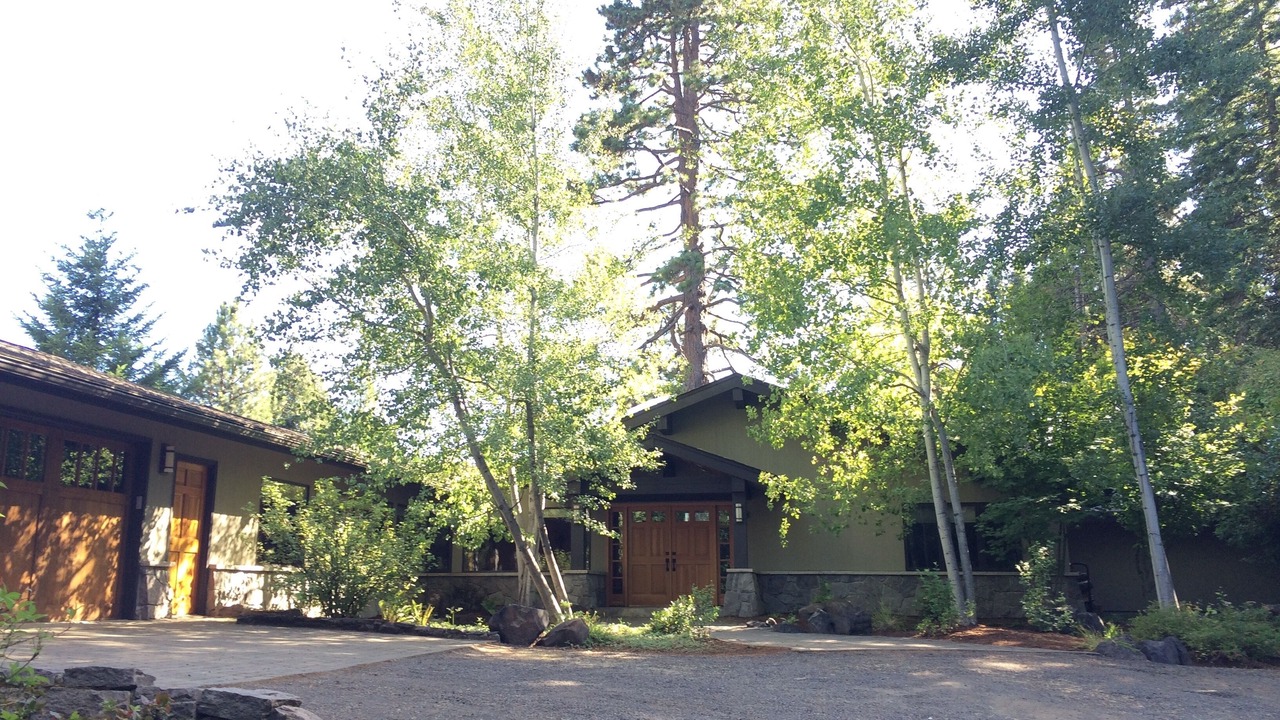 Photo of Outdoor in Parkdale