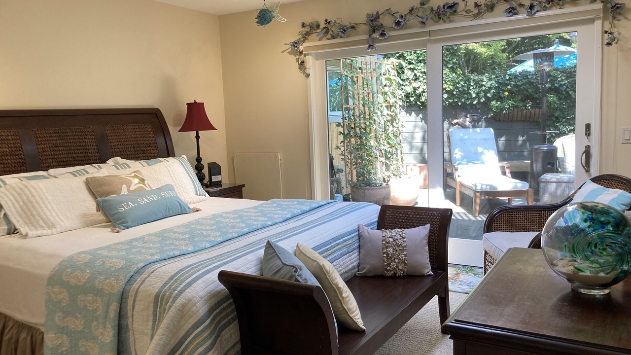 Photo of Bedroom in Carmel Point