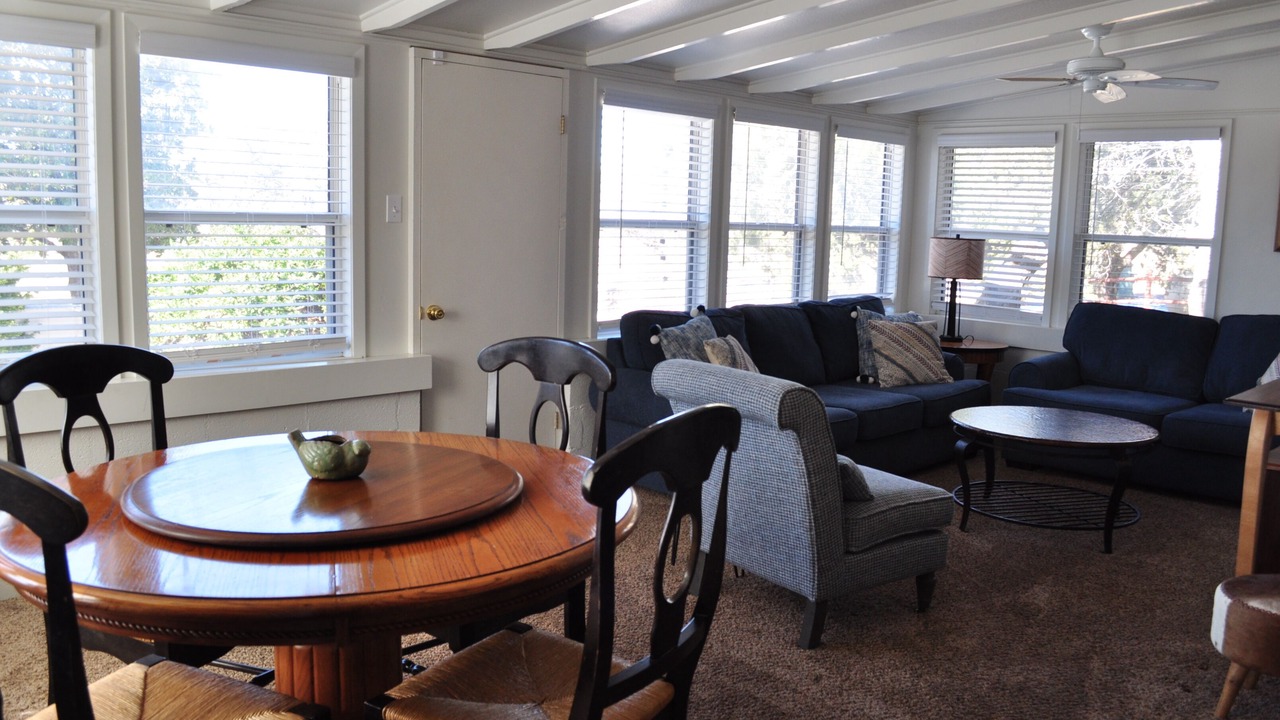 Photo of Bedroom in Alpine