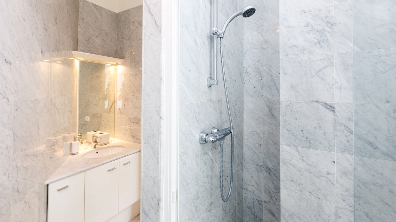 Photo of Bathroom in Chaillot
