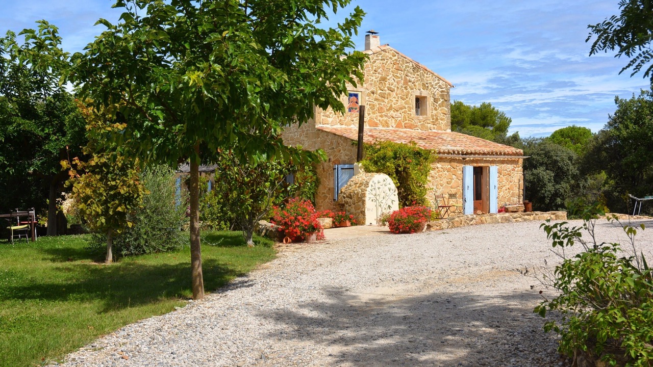 Photo of Outdoor in Jouques