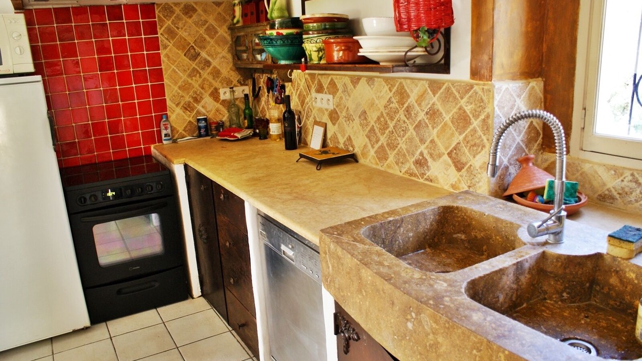 Photo of Kitchen in Jouques